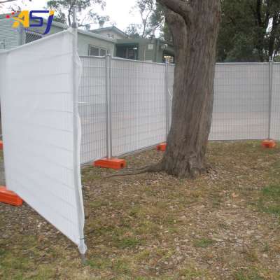 Heavy duty and standard 10ft temporary fence